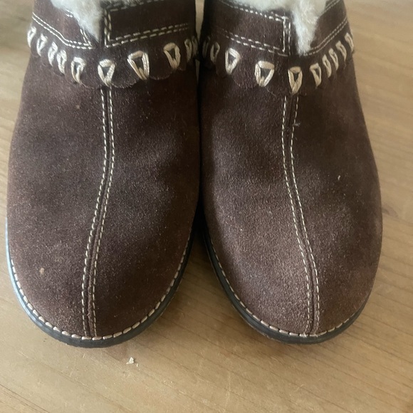 Bear Traps Suede Clogs / Sz 10 - Picture 4 of 4